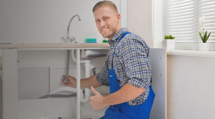 Professional Tankless Water Heater Installation in Dover, FL